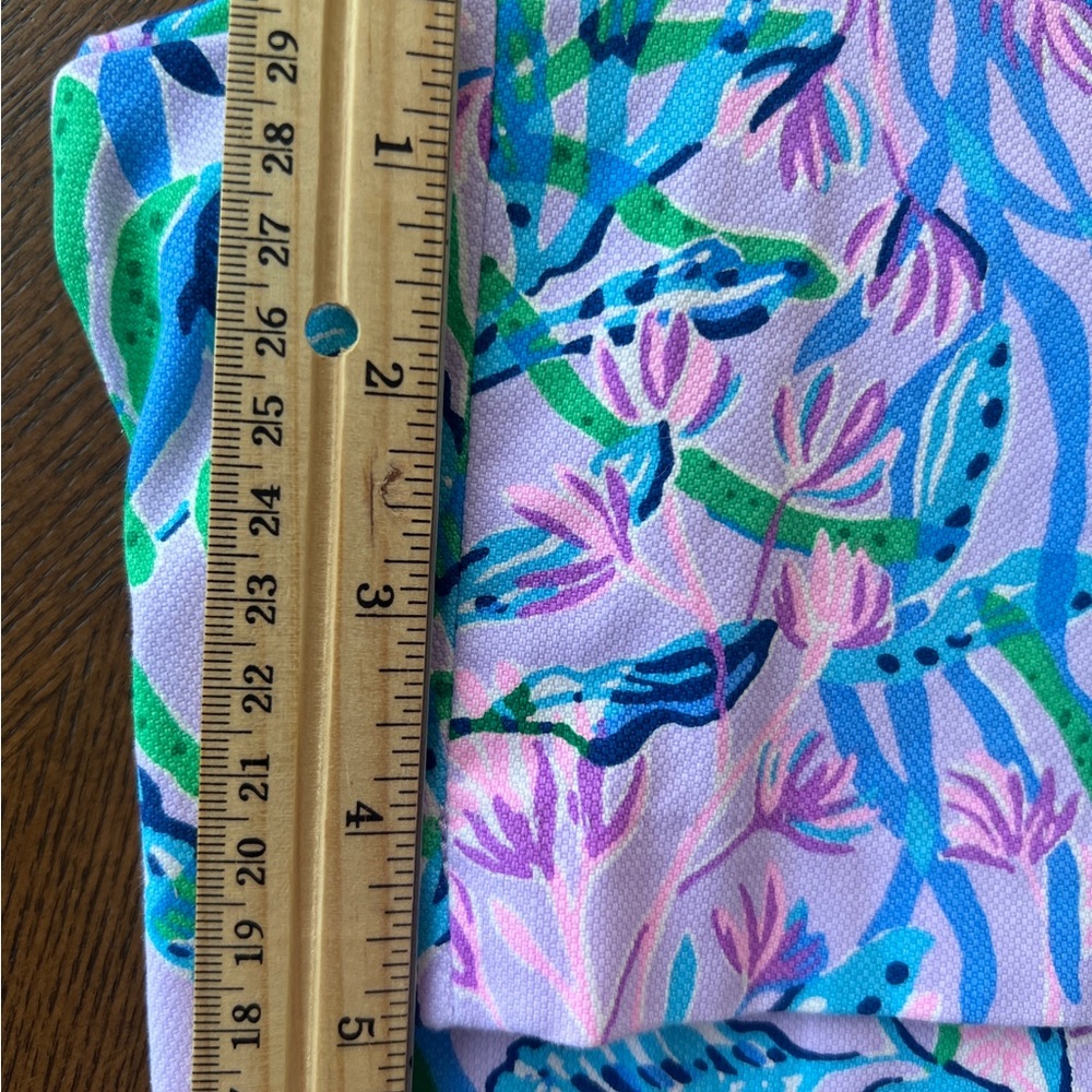 Lilly Pulitzer Seacret Escape Callahan Shorts - Picture 4 of 4